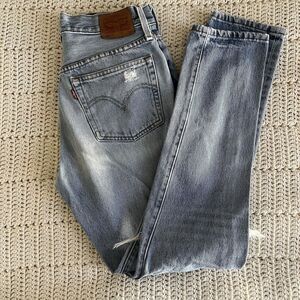Levi's 501 Skinny Distressed High Waisted Jeans Light Wash 30L Size 26